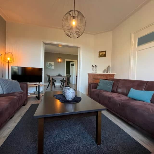 De Looische Hoeve Livingroom View 1