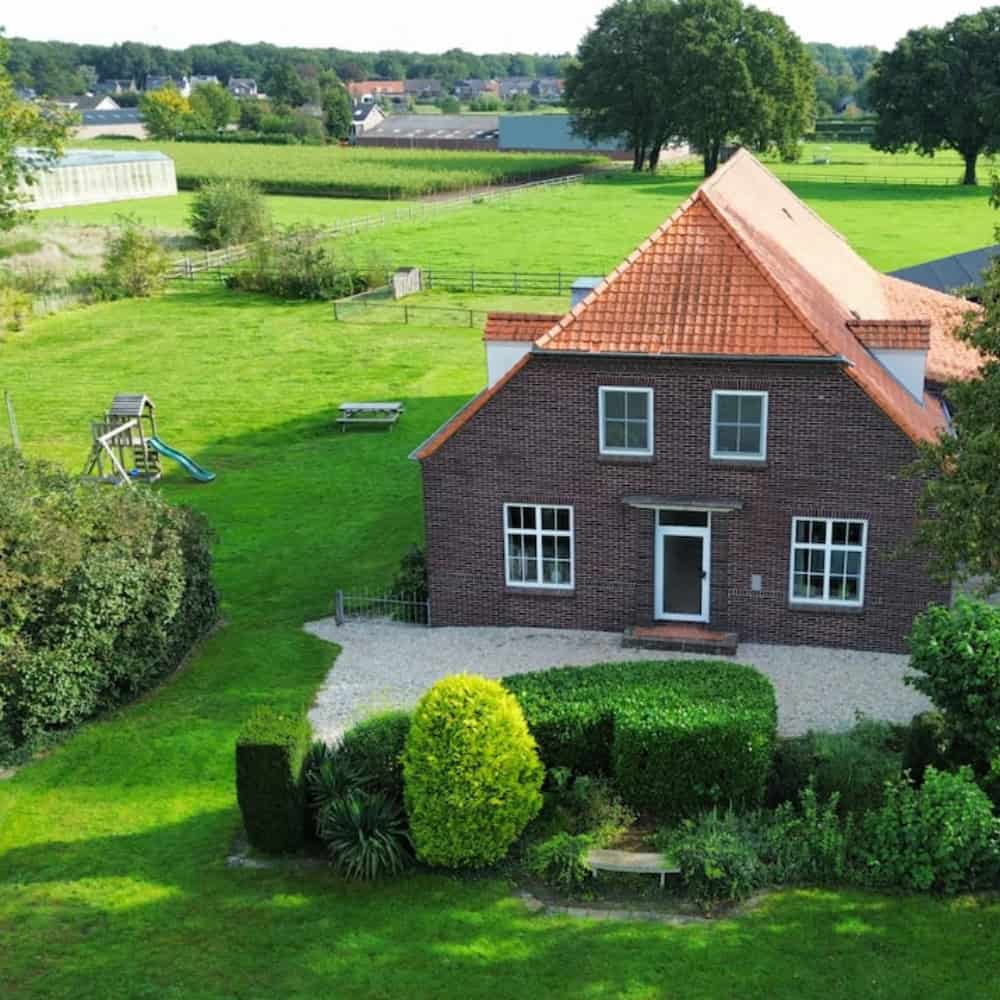 De Looische Hoeve Outside Image